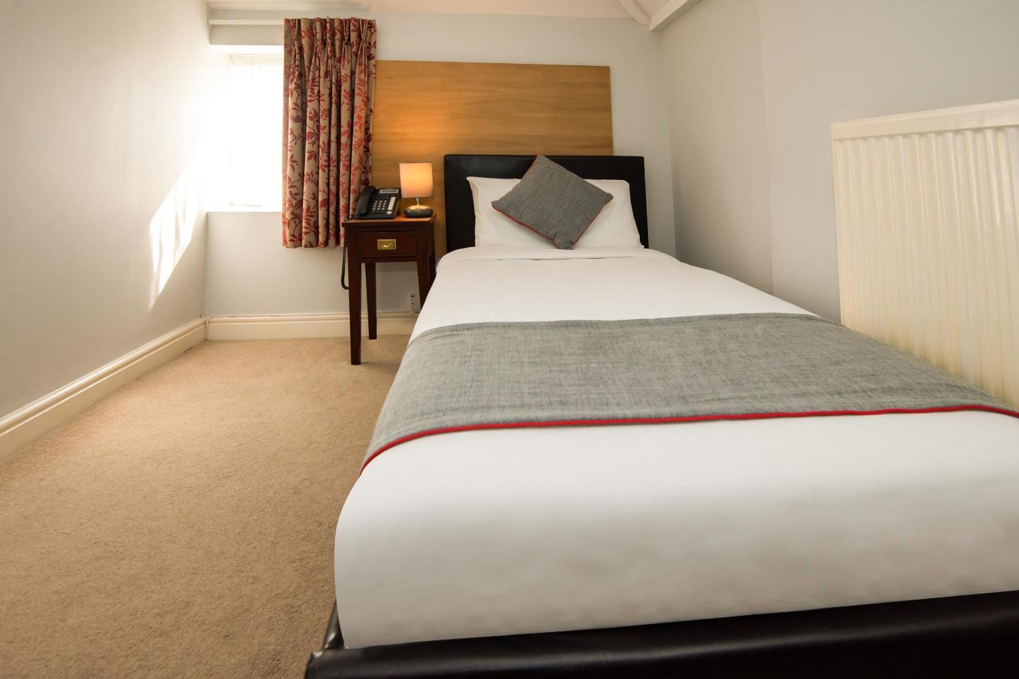 Oyo The Regency, Clifton Bristol Hotel Exterior foto
