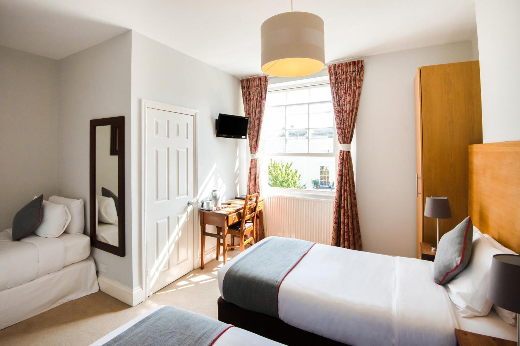 Oyo The Regency, Clifton Bristol Hotel Exterior foto